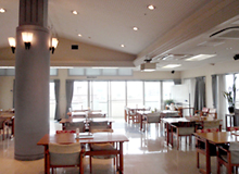 慈愛園ケアハウス4F大食堂